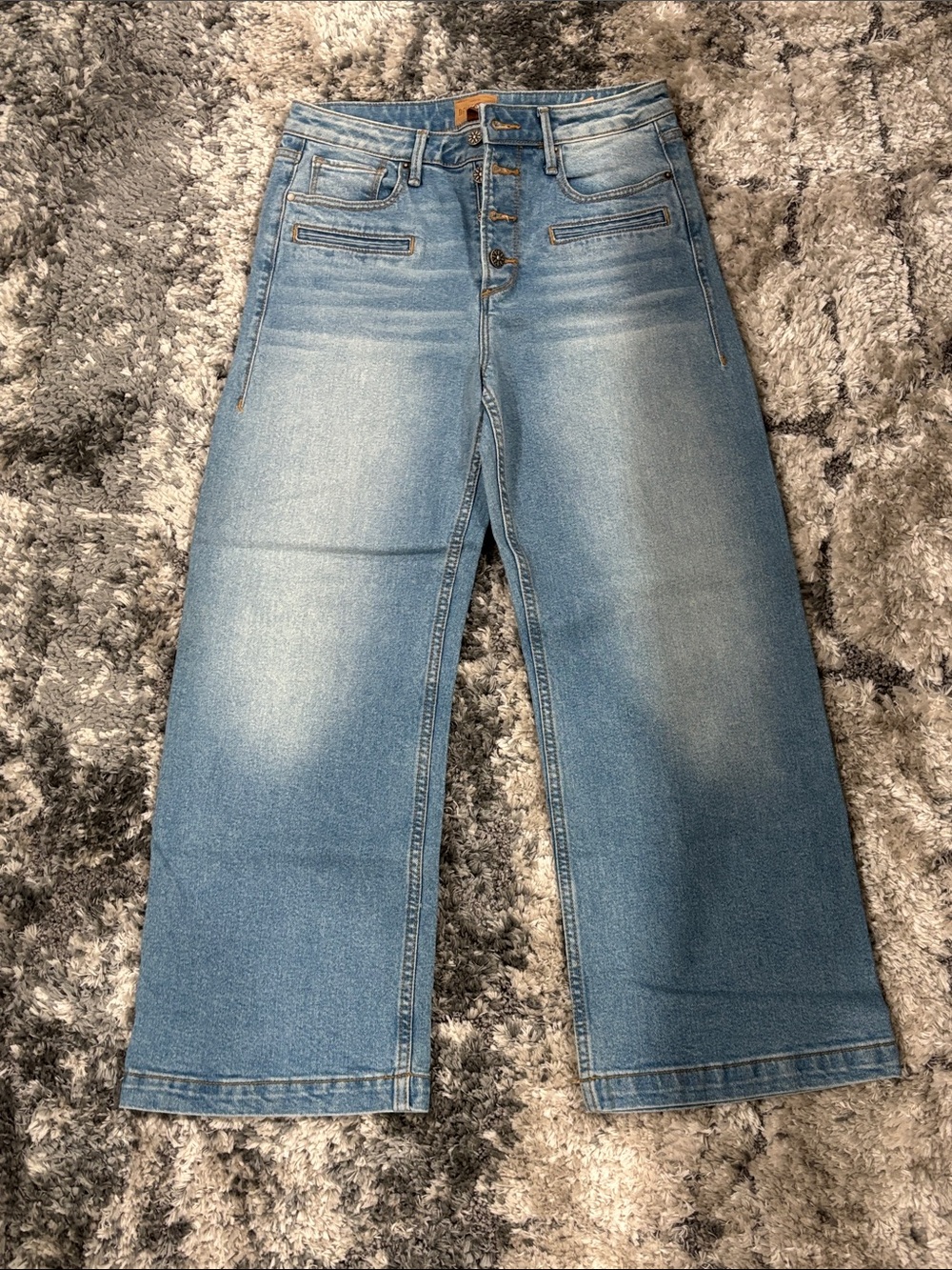Driftwood Women’s Light Blue Wide-Leg jeans
